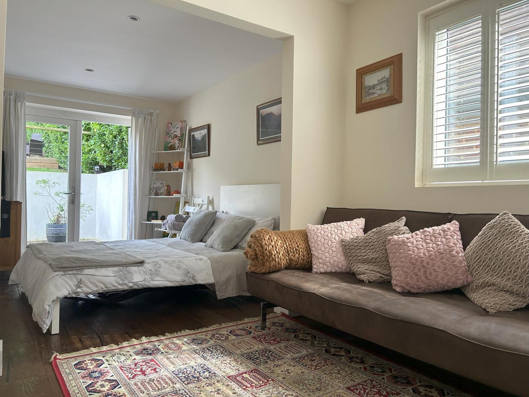 Sanctuary By The Sea With Large Room Including Lounge, Bathroom, Direct Garden Access & Free Parking Brighton Exterior foto